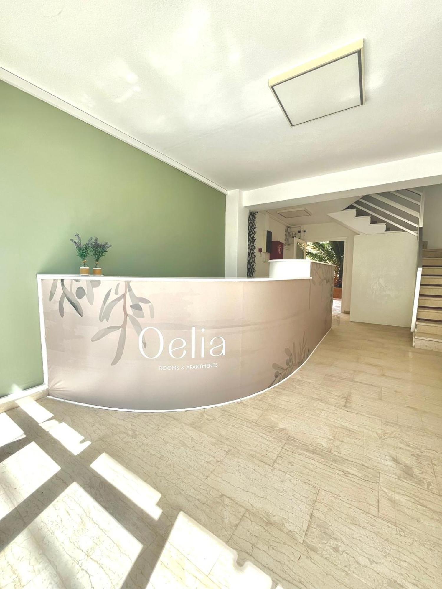 Oelia Rooms & Apartments Agia Marina  외부 사진