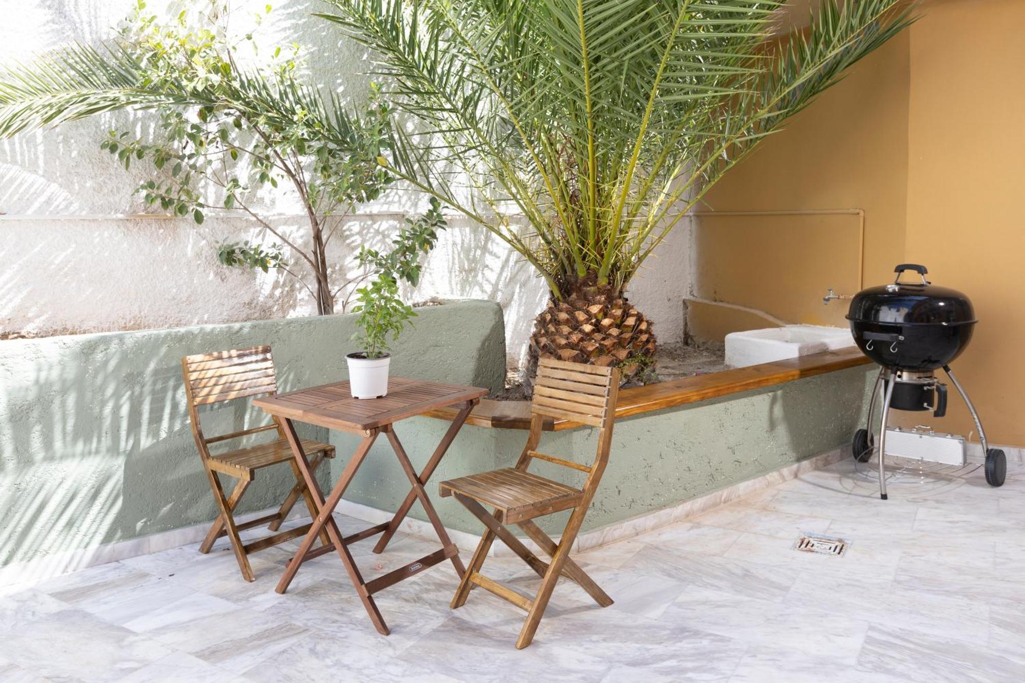 Oelia Rooms & Apartments Agia Marina  외부 사진