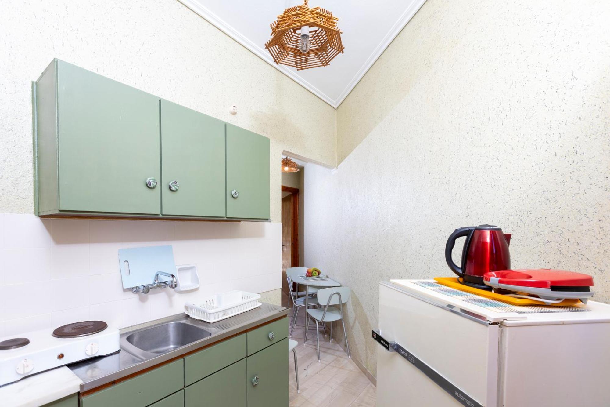 Oelia Rooms & Apartments Agia Marina  외부 사진